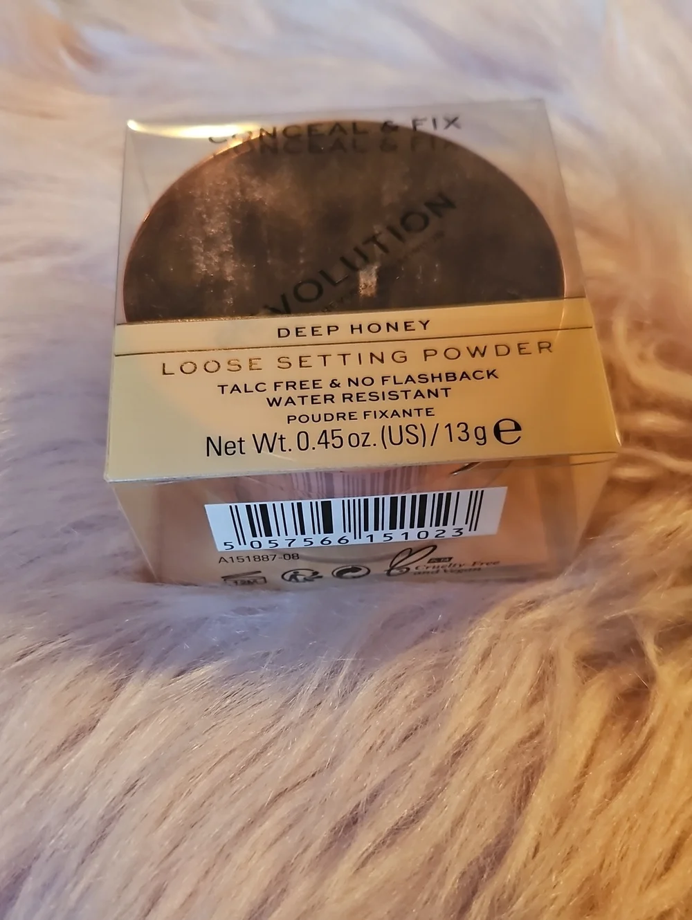 🆕️Makeup Revolution Loose Setting Powder - Deep Honey